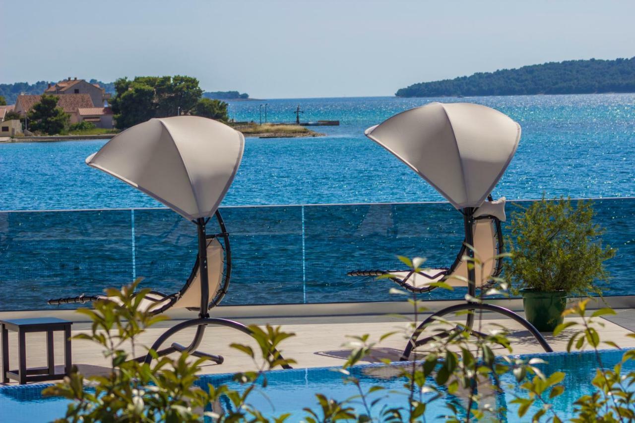 Villa Bozena โบรดาริตซา ภายนอก รูปภาพ
